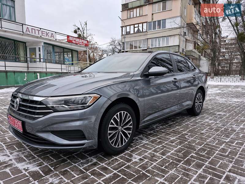 Volkswagen Jetta 2020