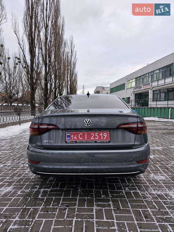 Volkswagen Jetta 2020