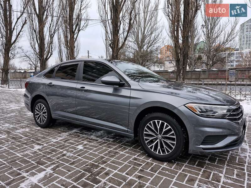 Volkswagen Jetta 2020