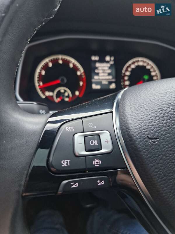 Volkswagen Jetta 2020