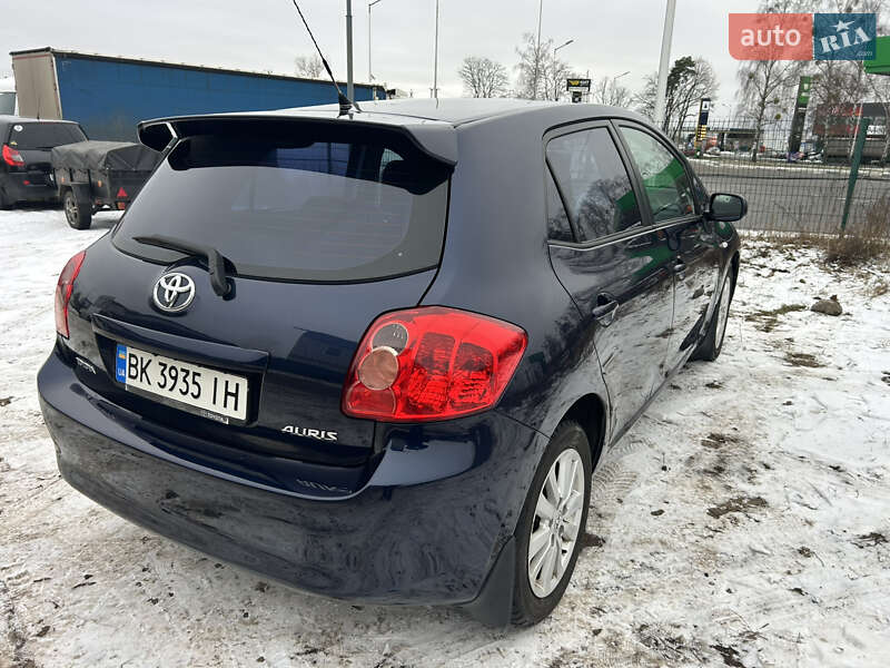 Toyota Auris 2008