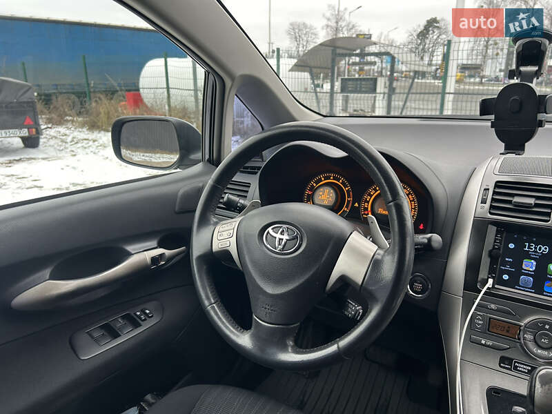 Toyota Auris 2008