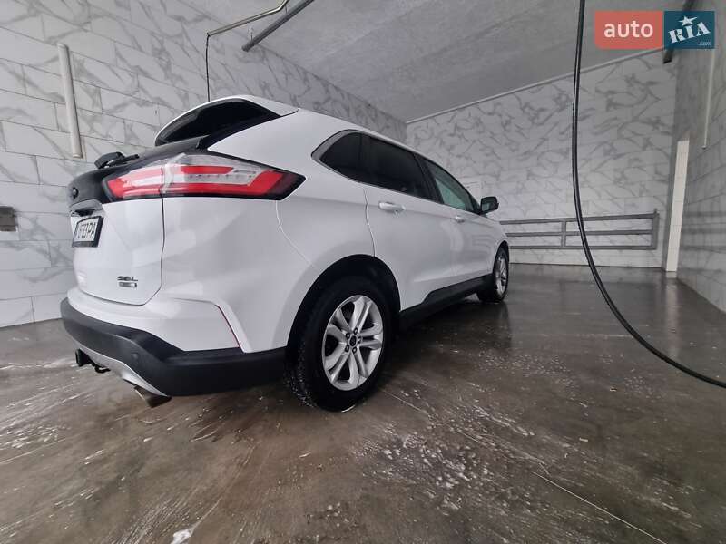 Ford Edge 2019