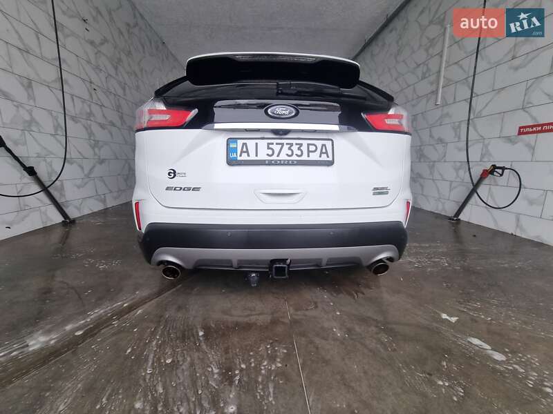 Ford Edge 2019