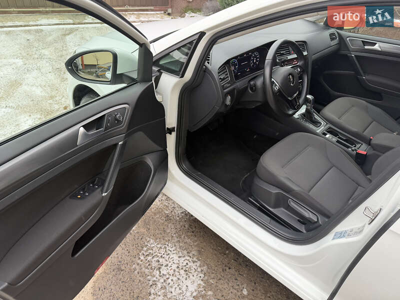 Volkswagen e-Golf 2018