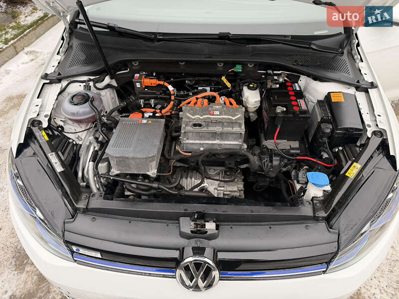 Volkswagen e-Golf 2018