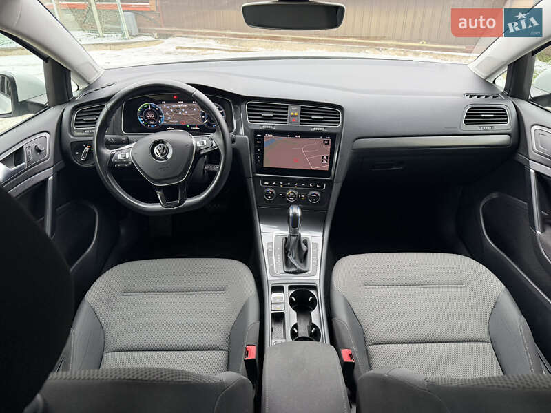 Volkswagen e-Golf 2018