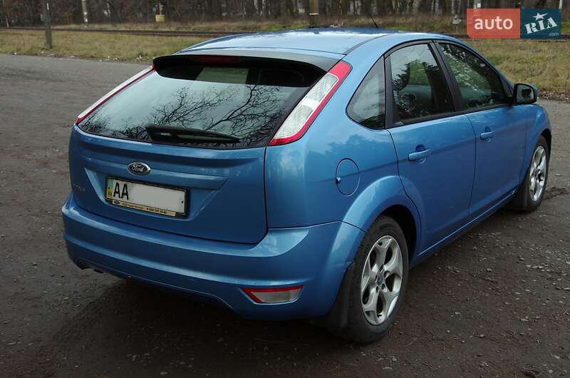 Ford Focus 2010