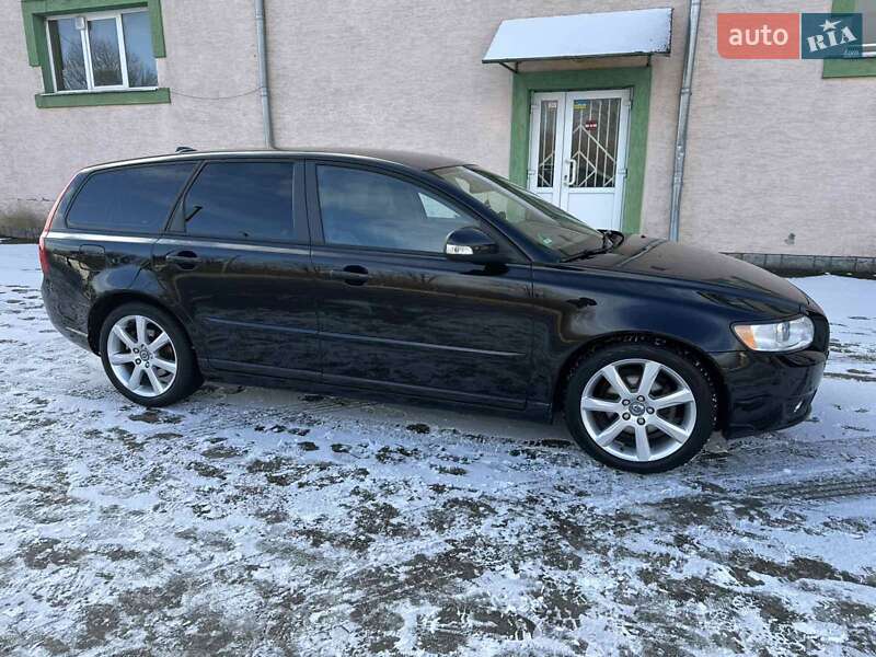 Volvo V50 2012