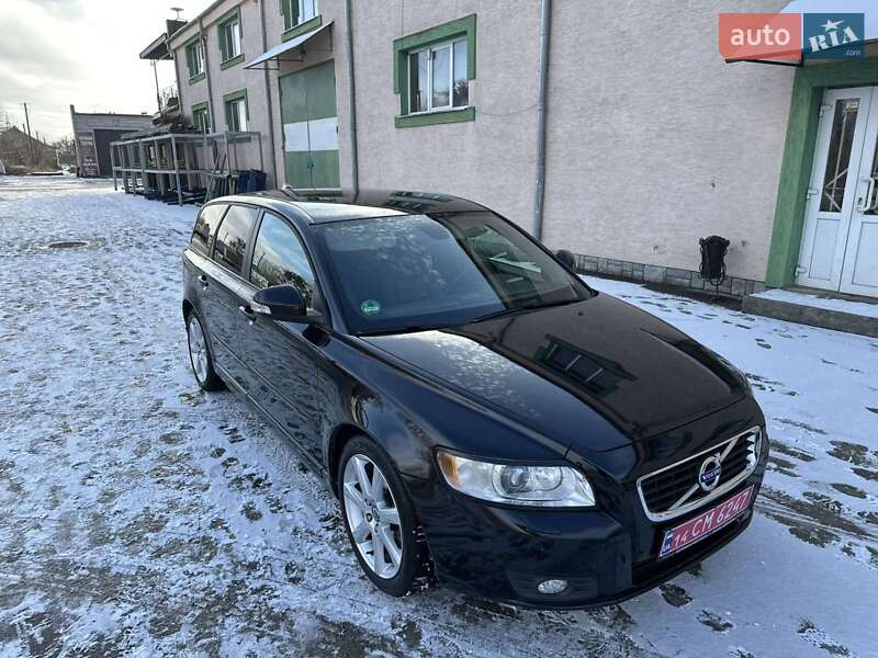 Volvo V50 2012