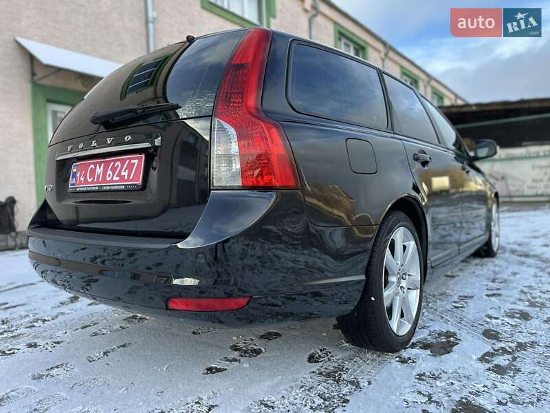 Volvo V50 2012
