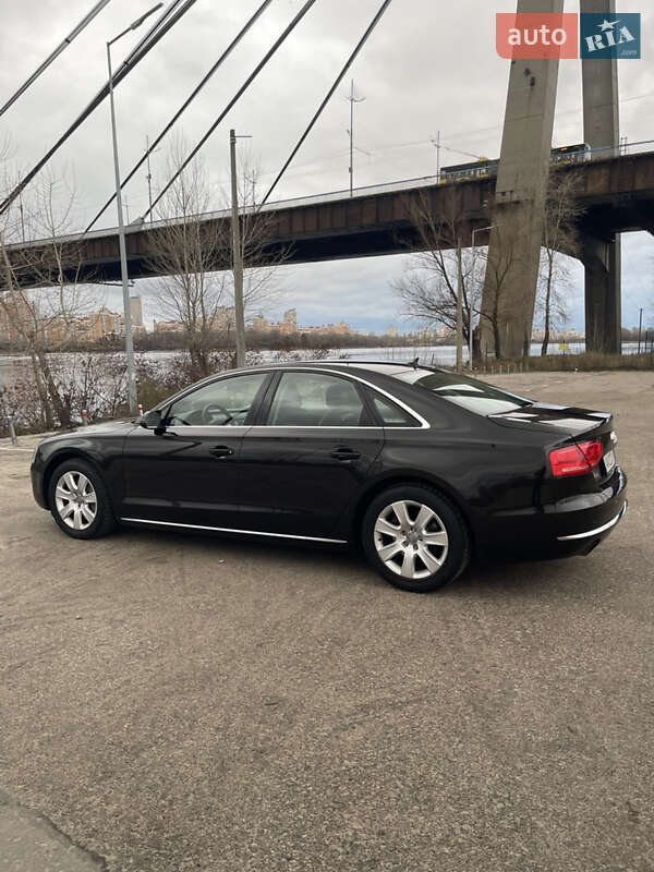 Audi A8 2013