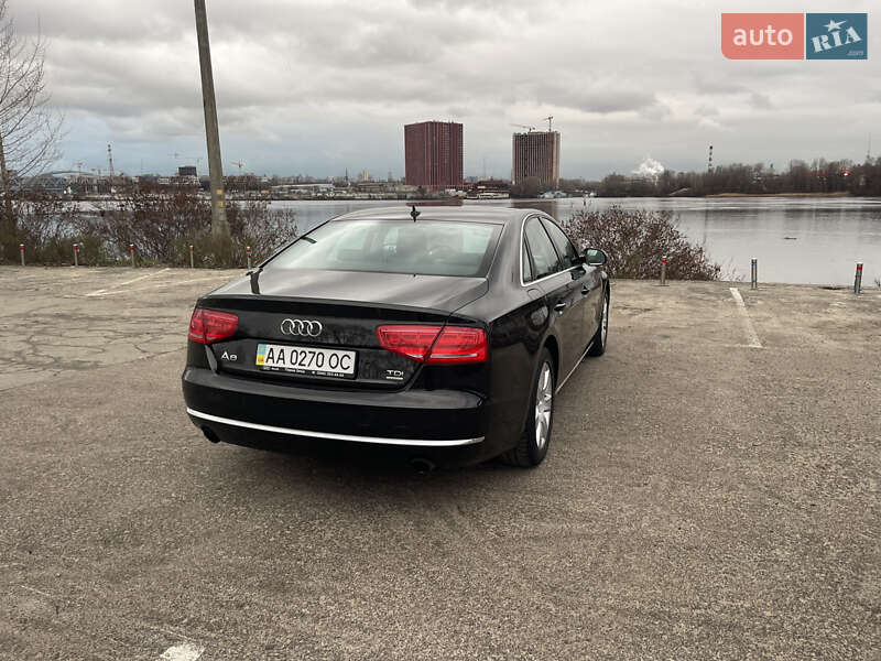 Audi A8 2013