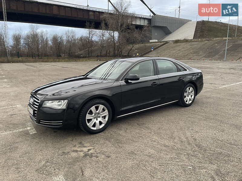 Audi A8 2013