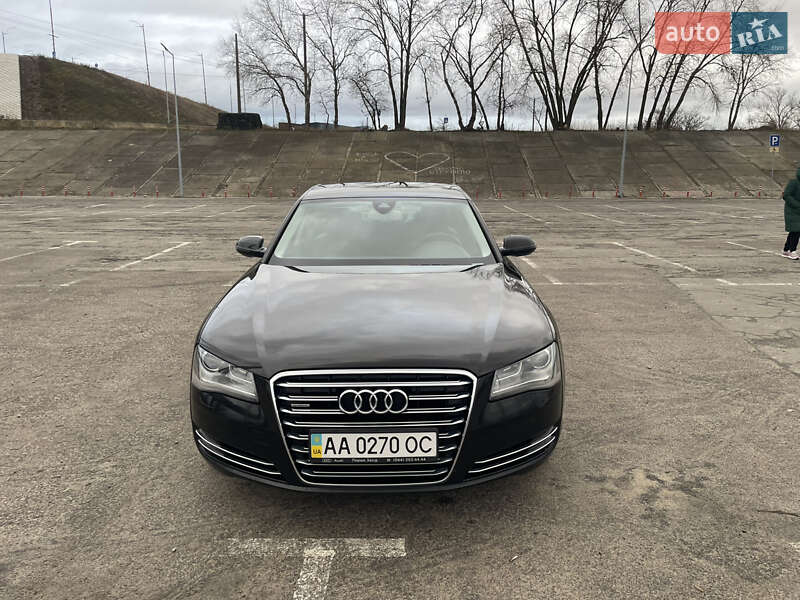 Audi A8 2013