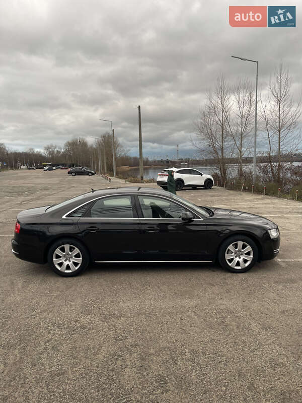 Audi A8 2013