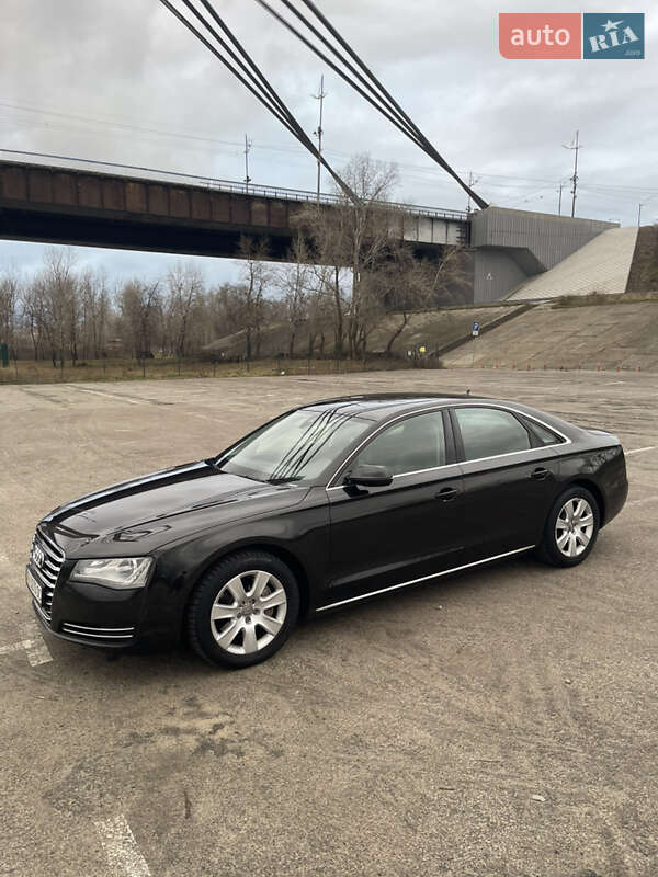 Audi A8 2013