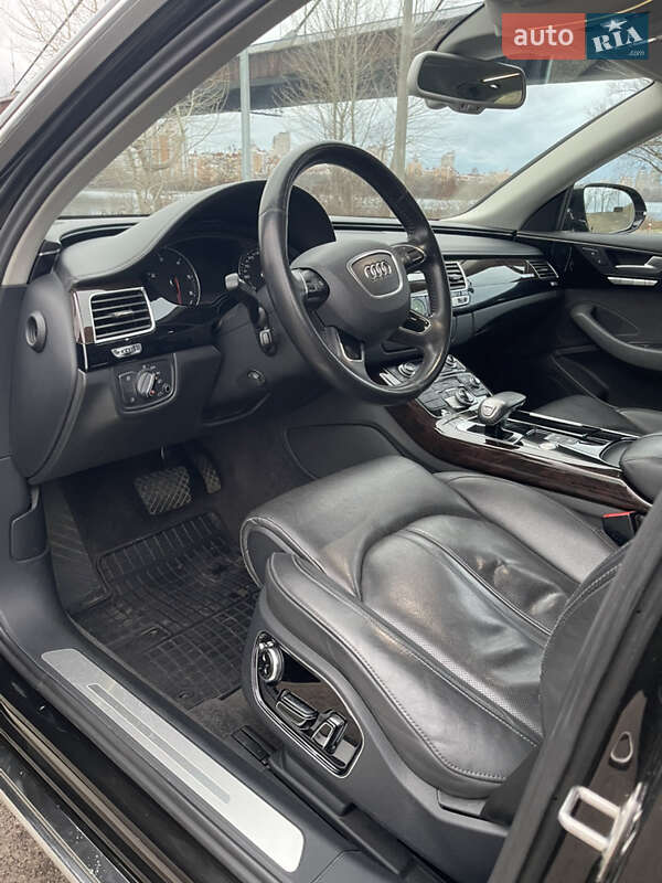 Audi A8 2013