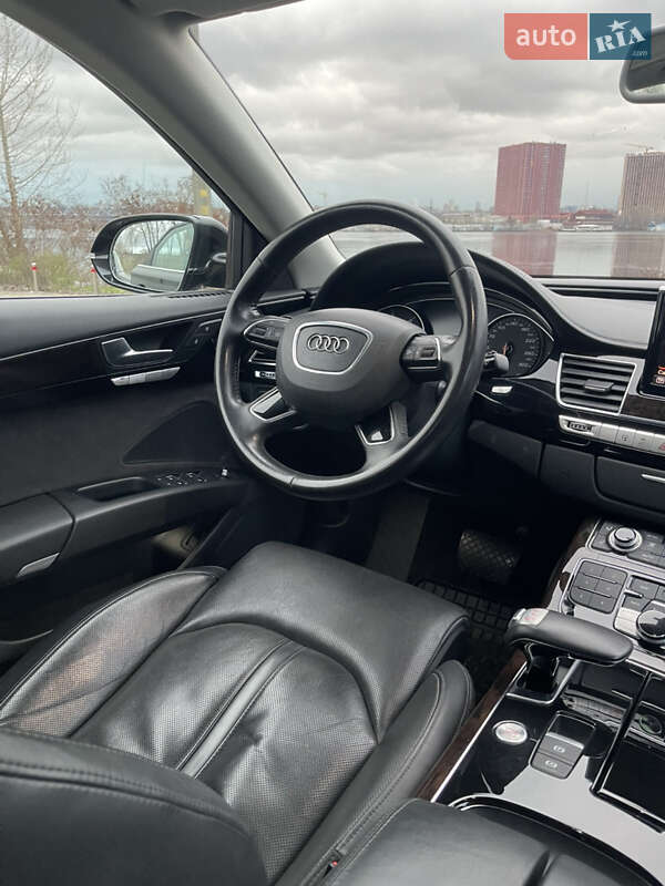 Audi A8 2013
