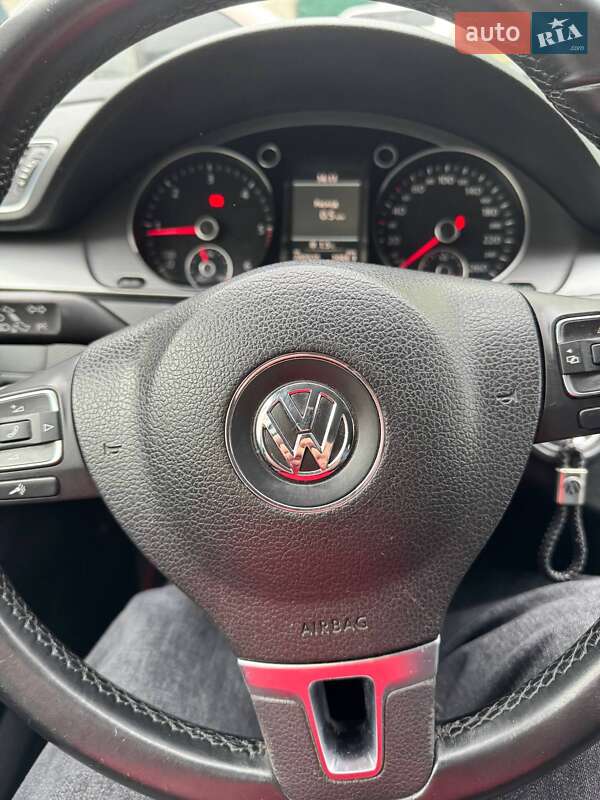 Volkswagen Passat 2014