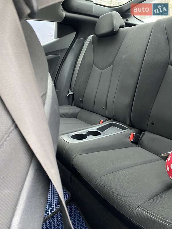 Hyundai Veloster 2014