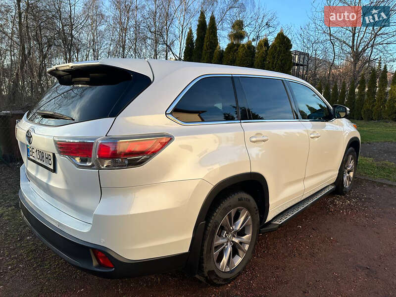 Toyota Highlander 2015