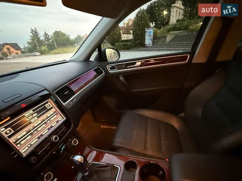 Volkswagen Touareg 2012