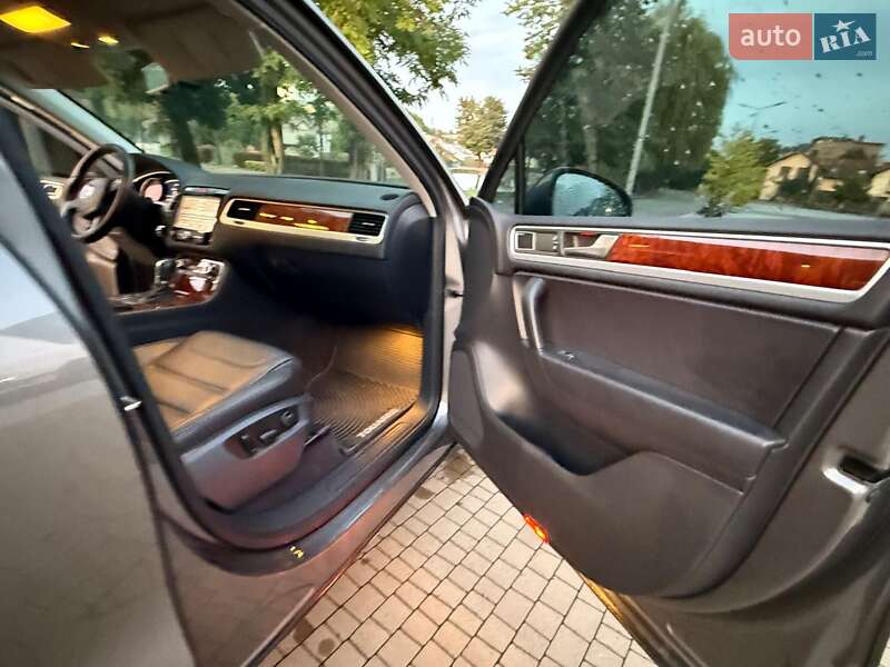 Volkswagen Touareg 2012