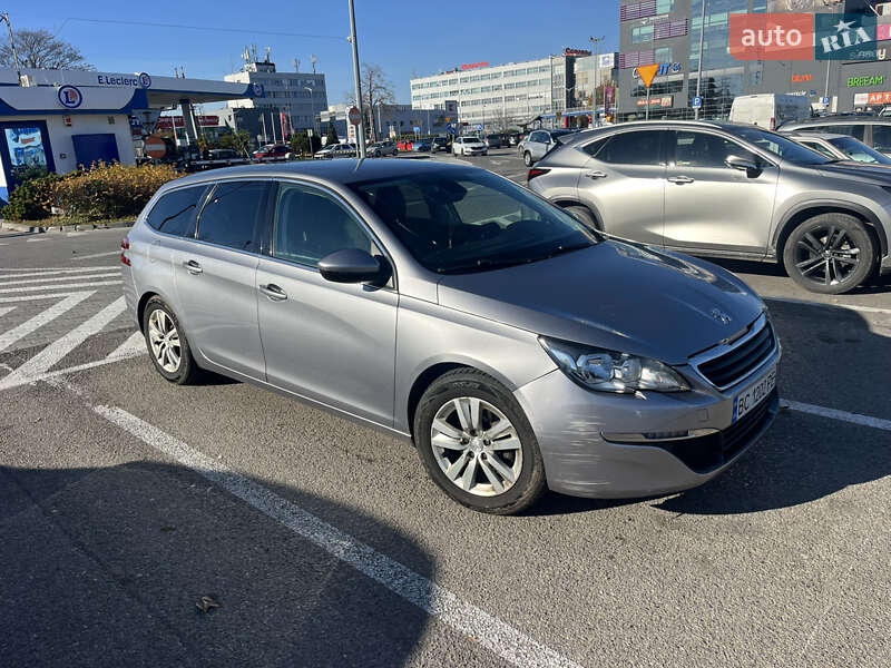 Peugeot 308 2015