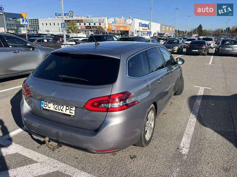 Peugeot 308 2015