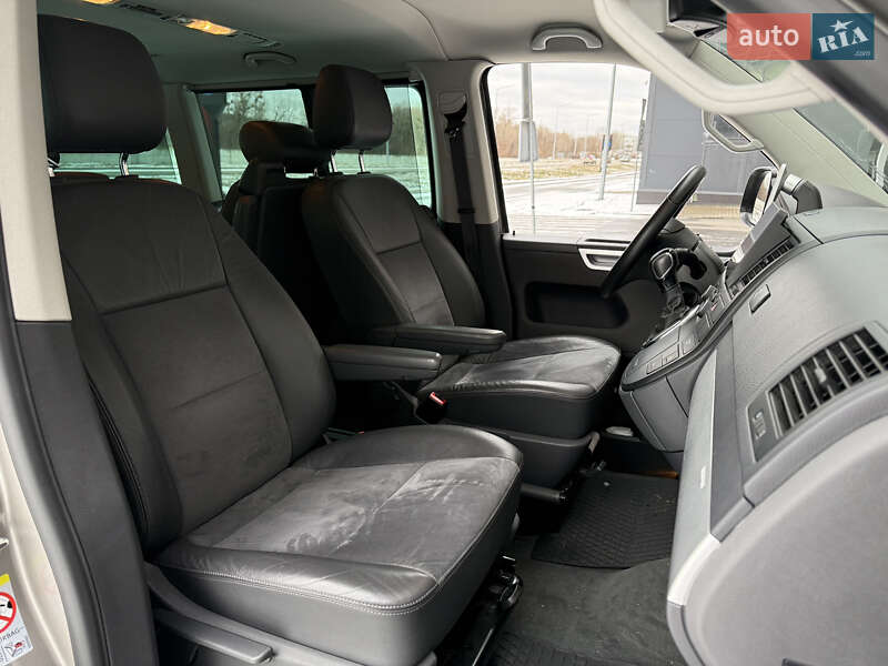 Volkswagen Multivan 2015