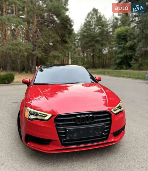 Audi-0