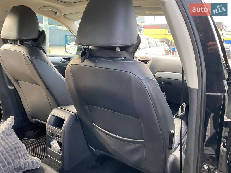 Volkswagen Jetta 2013