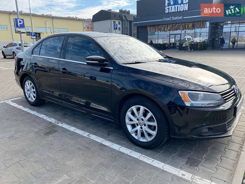 Volkswagen Jetta 2013