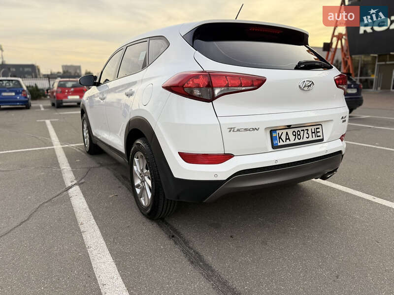 Hyundai Tucson 2015