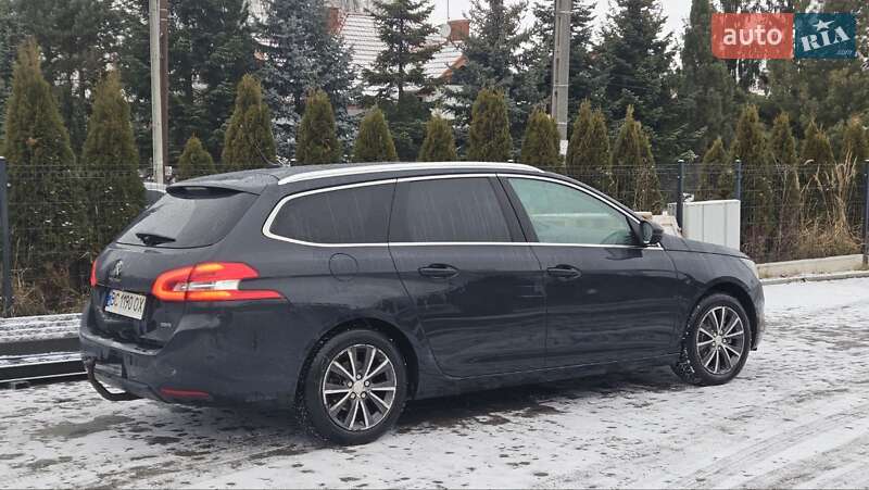 Peugeot 308 2016