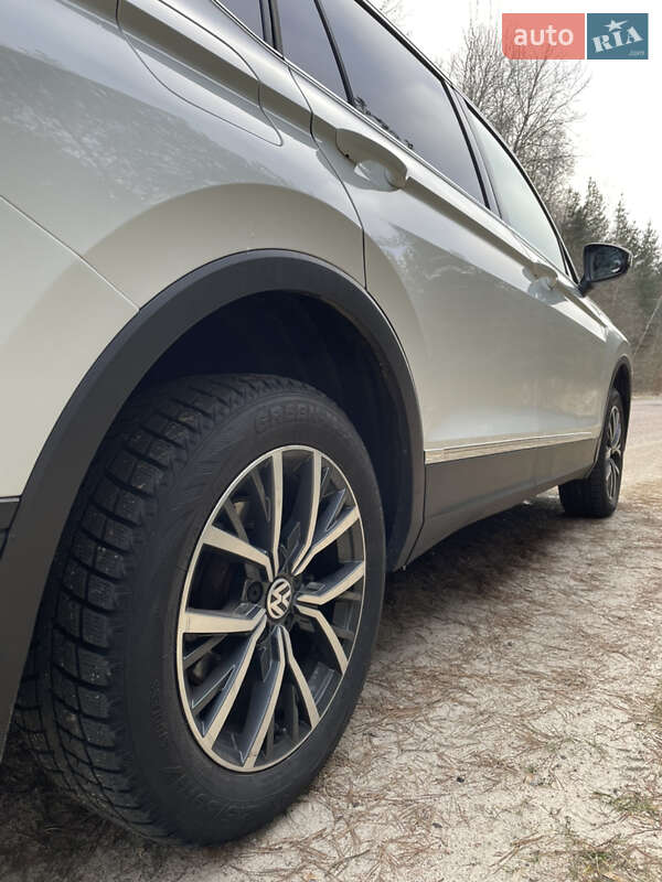 Volkswagen-0