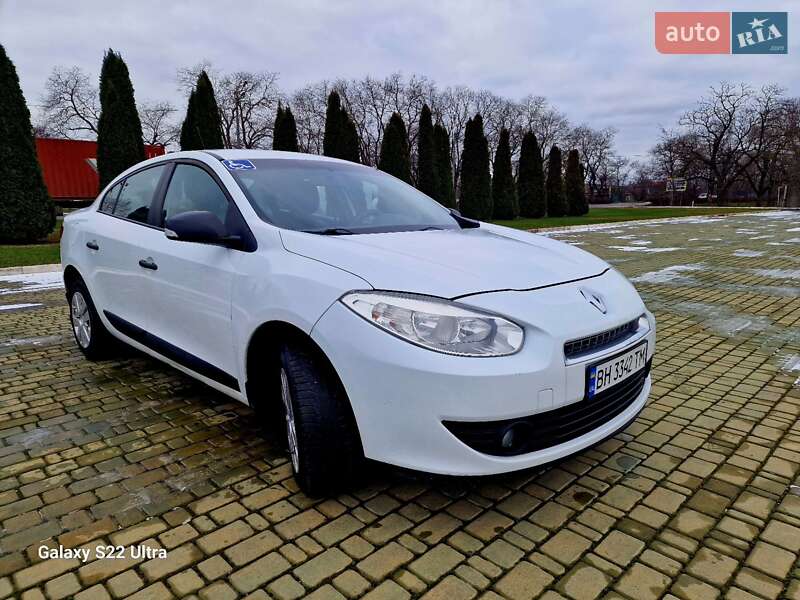 Renault Fluence 2011