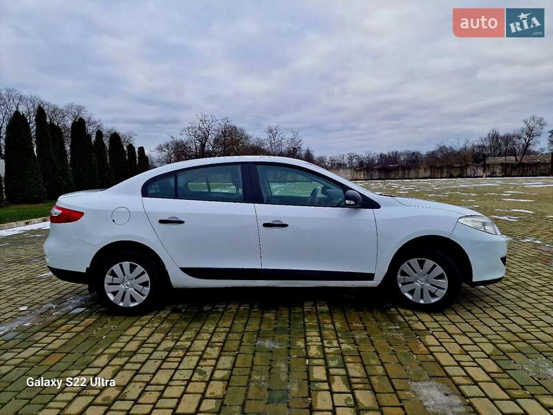 Renault Fluence 2011