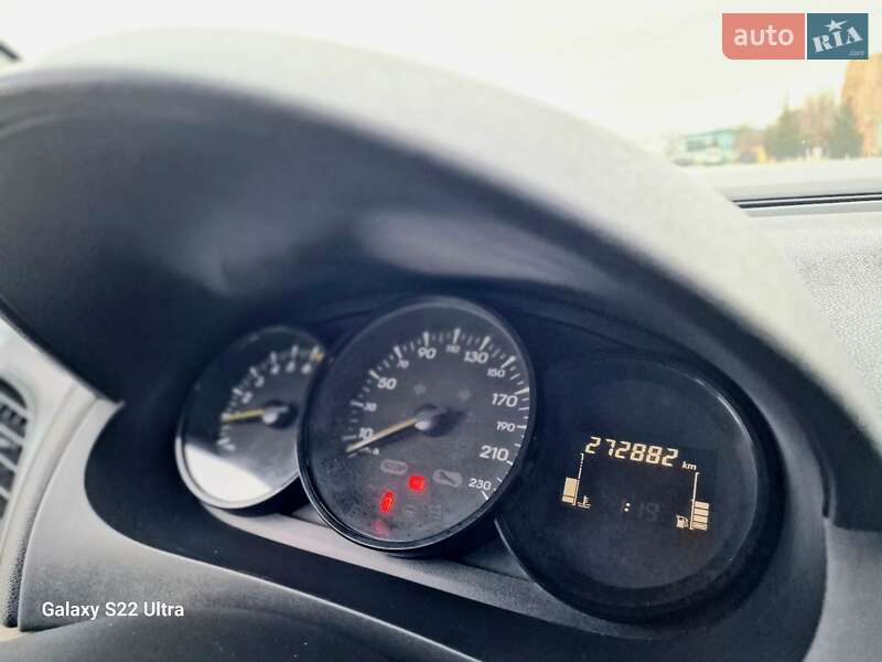 Renault Fluence 2011