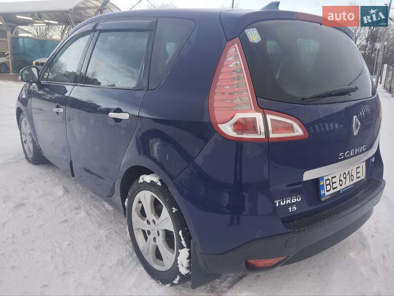 Renault Scenic 2011