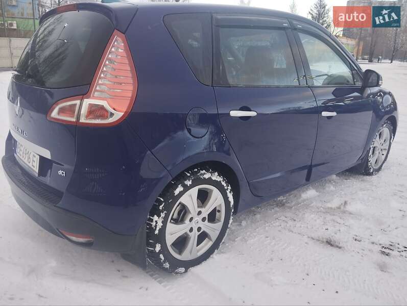 Renault Scenic 2011