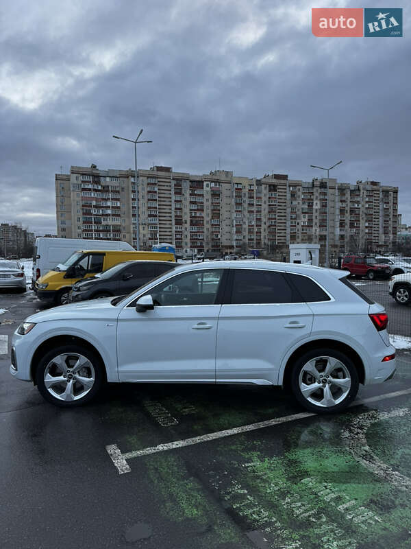 Audi Q5 2021
