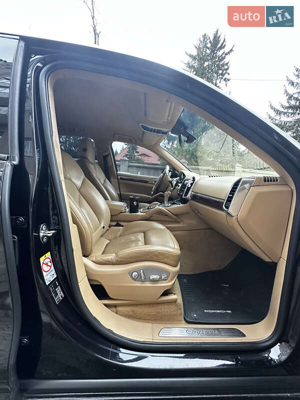 Porsche Cayenne 2010