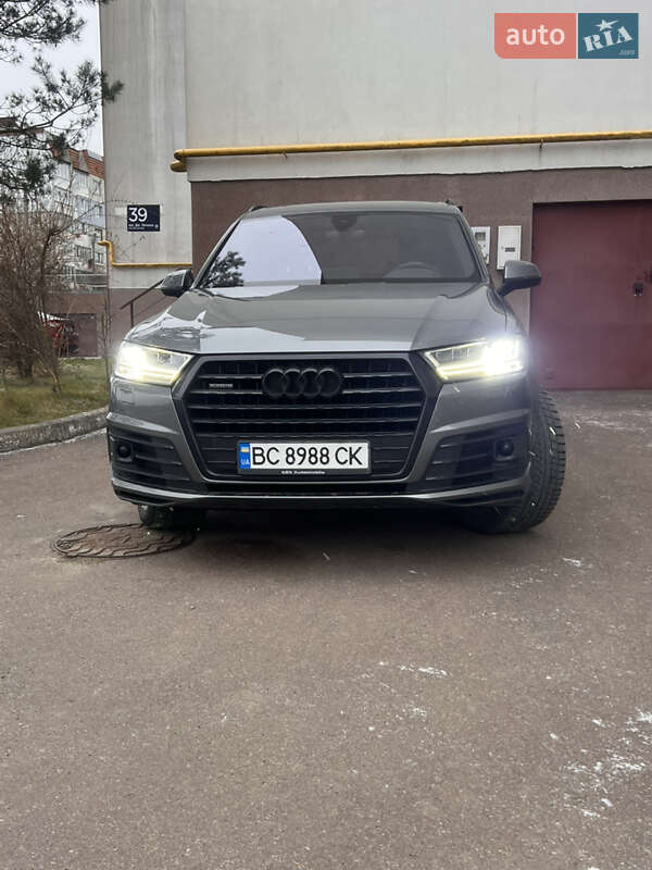 Audi Q7 2017