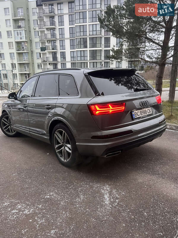 Audi Q7 2017
