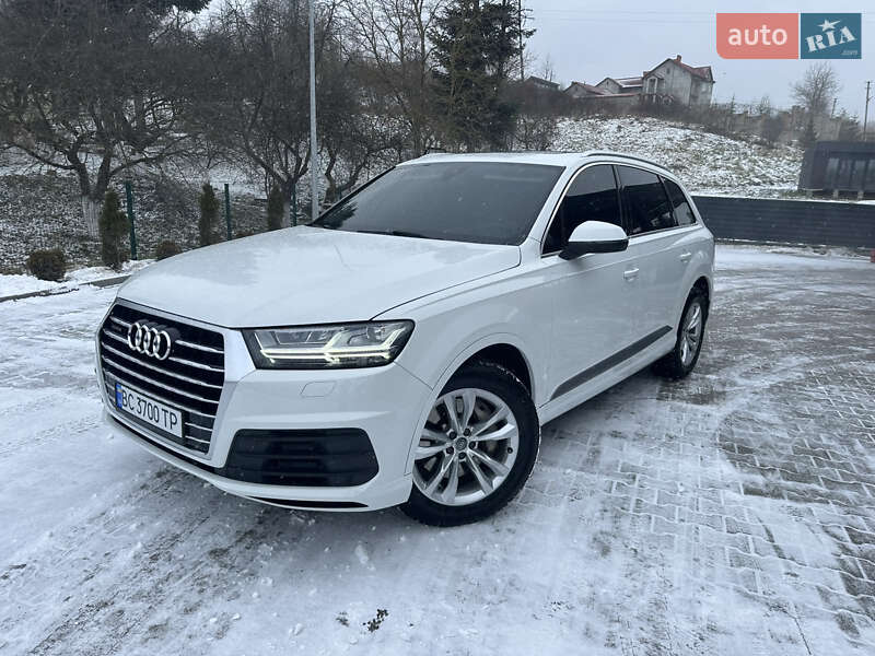 Audi-24