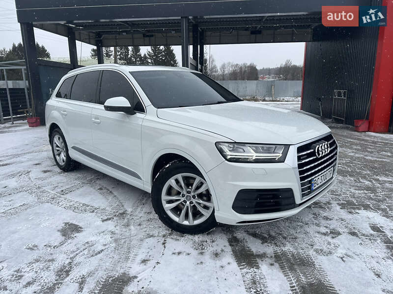 Audi-28