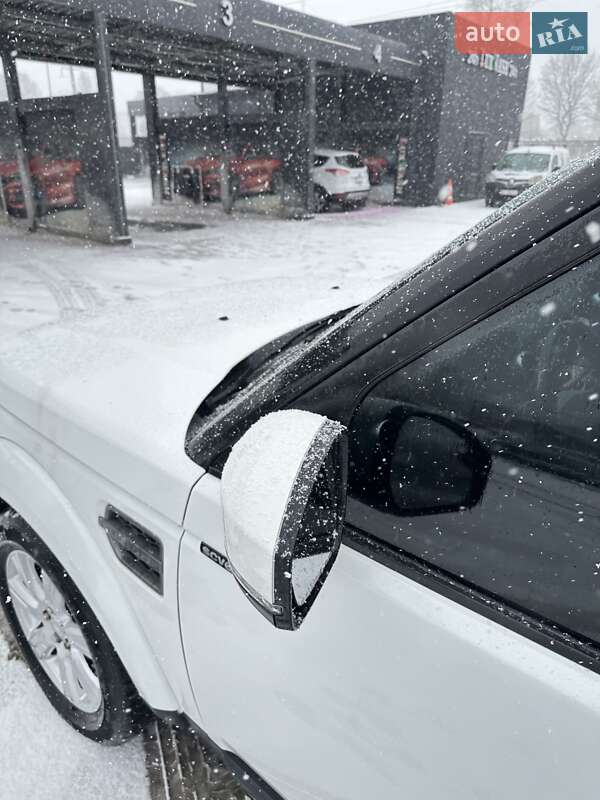 Land Rover Discovery 2015