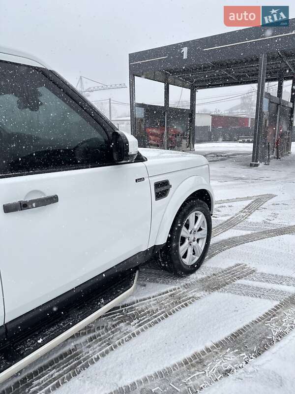 Land Rover Discovery 2015